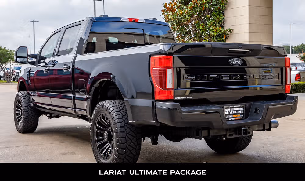 2022 Ford F-250 Super Duty Lariat Crew Cab Image 6