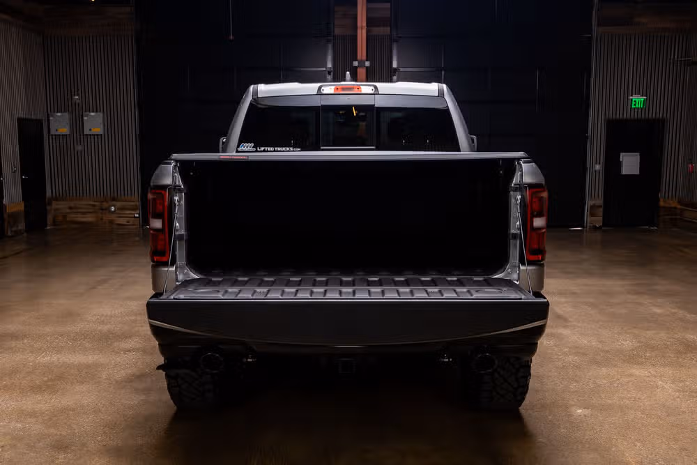 2025 Ram 1500 Warlock Crew Cab Image 9