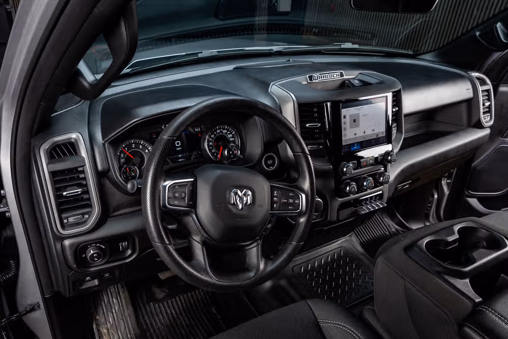 2025 Ram 1500 Warlock Crew Cab Image 17