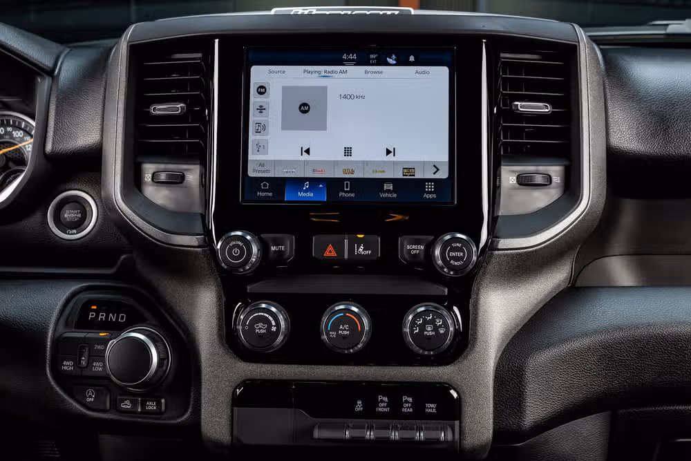2025 Ram 1500 Warlock Crew Cab Image 24