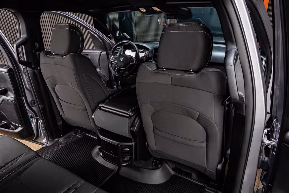 2025 Ram 1500 Warlock Crew Cab Image 33