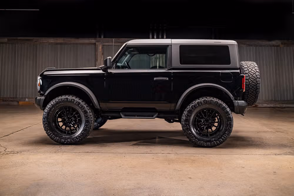 2023 Ford Bronco Badlands Advanced Image 6