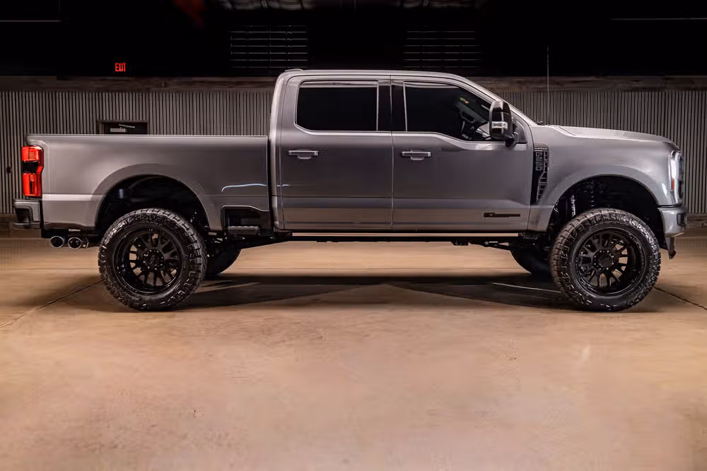 2026 Ford F-250 Super Duty Platinum Crew Cab Image 10