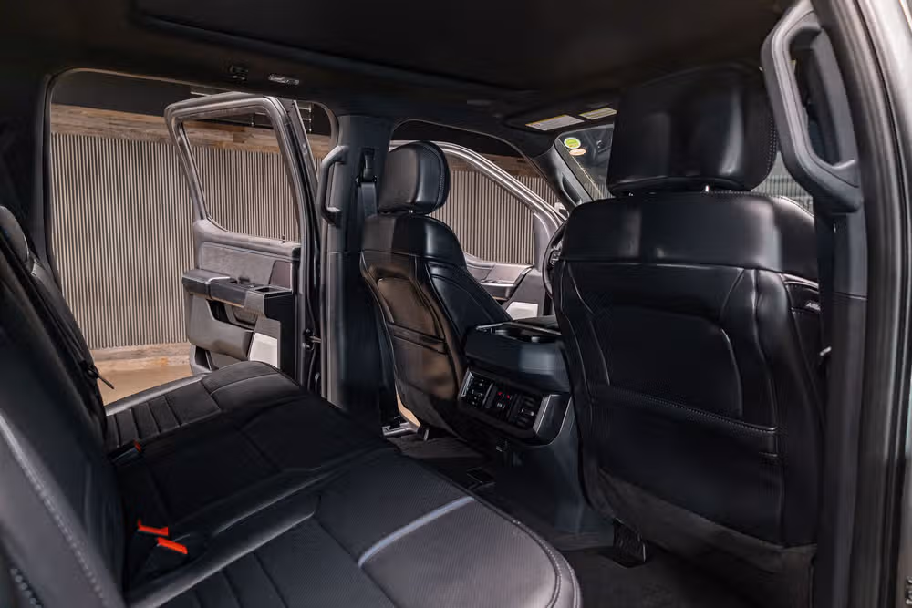 2026 Ford F-250 Super Duty Platinum Crew Cab Image 24