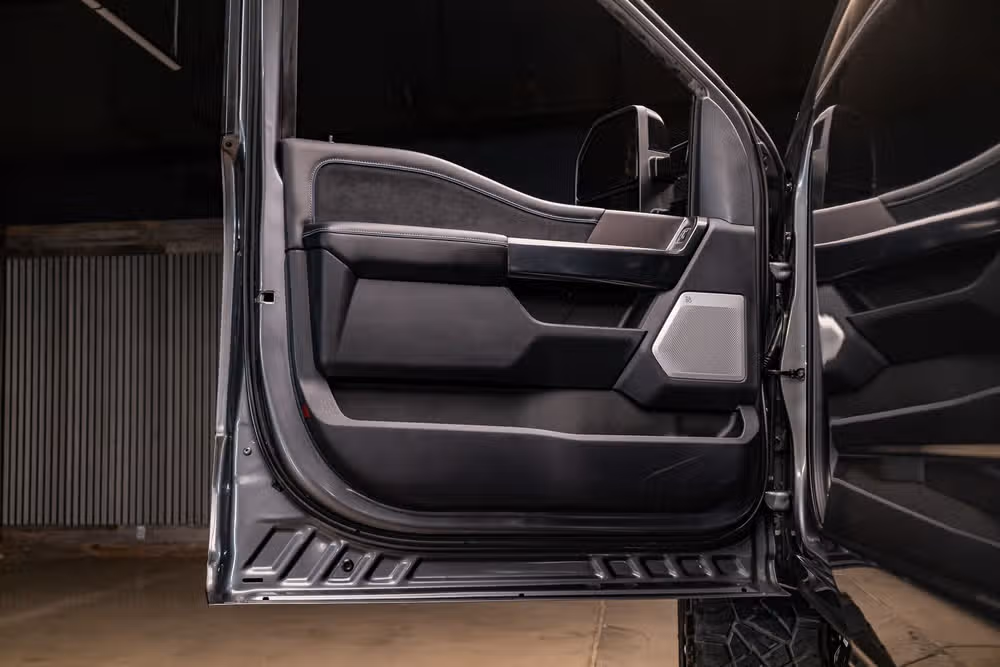 2026 Ford F-250 Super Duty Platinum Crew Cab Image 28