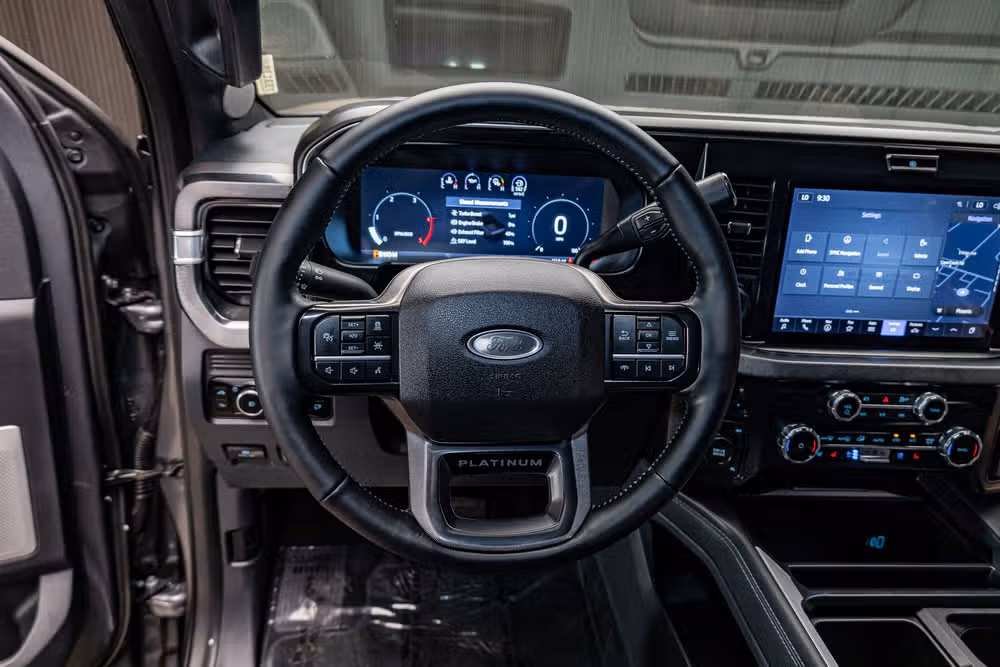 2026 Ford F-250 Super Duty Platinum Crew Cab Image 13