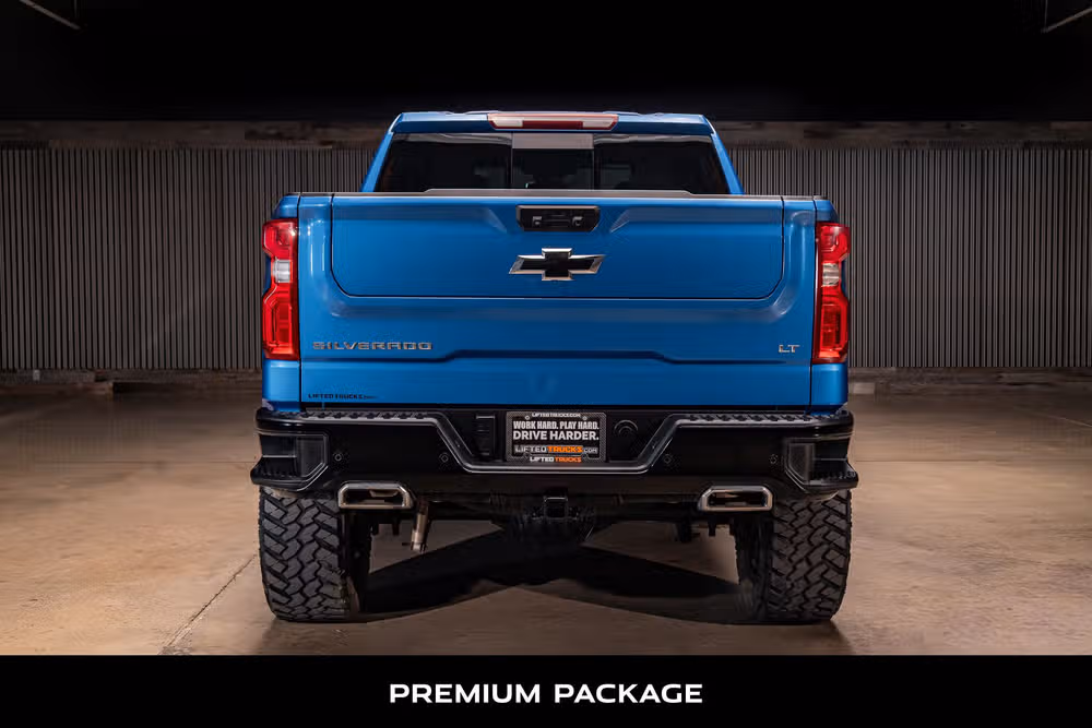 2023 Chevrolet Silverado 1500 LT Trail Boss Crew Cab Image 7