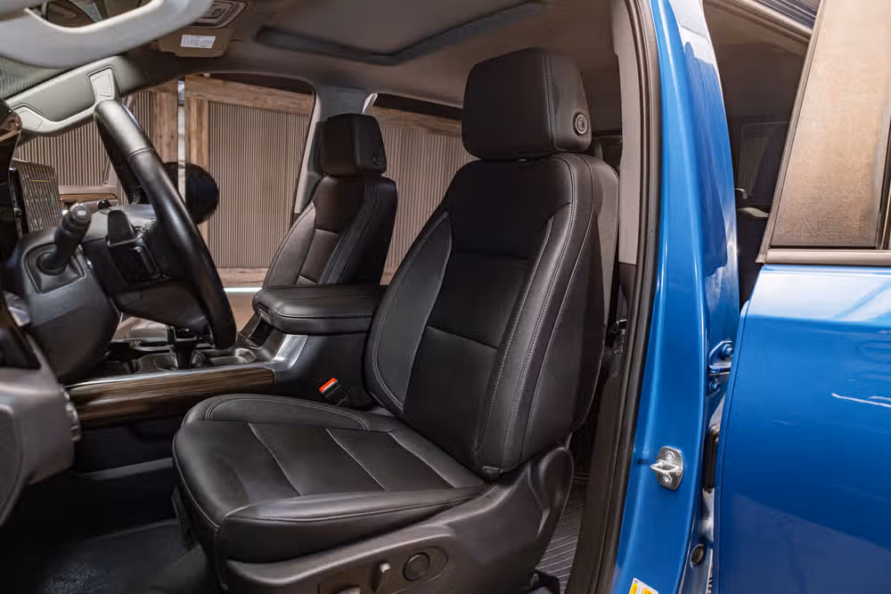 2023 Chevrolet Silverado 1500 LT Trail Boss Crew Cab Image 19