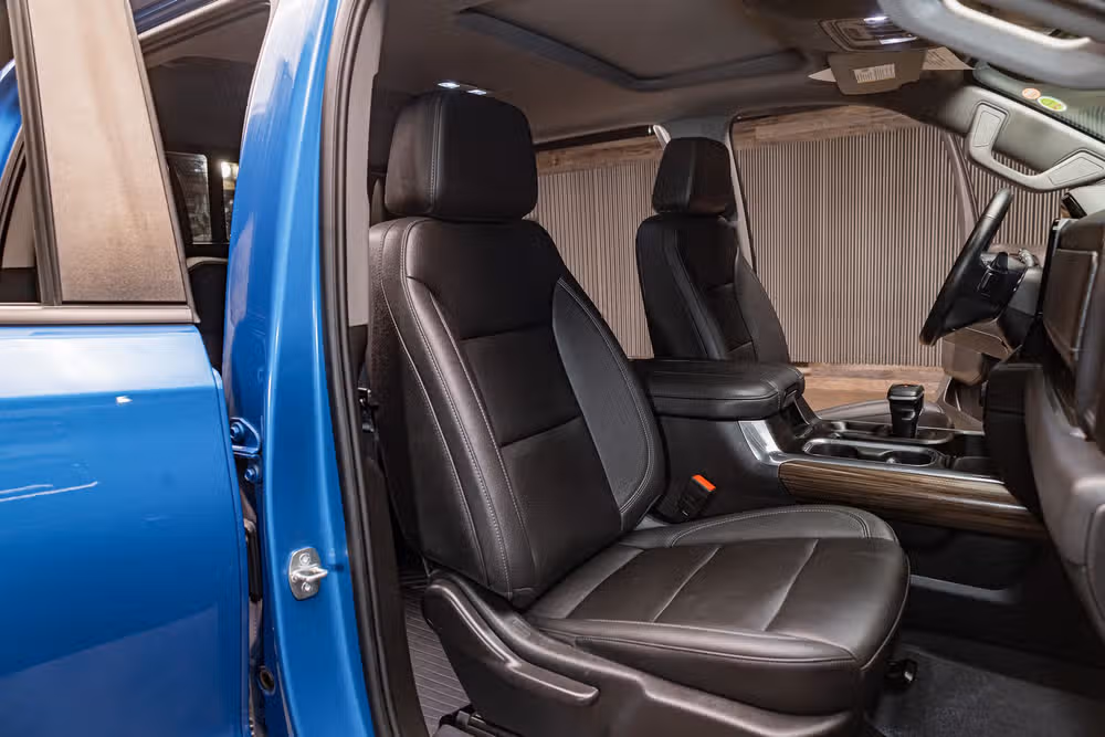 2023 Chevrolet Silverado 1500 LT Trail Boss Crew Cab Image 25