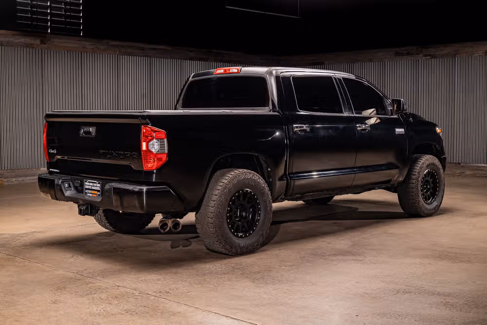 2017 Toyota Tundra Platinum CrewMax Image 9