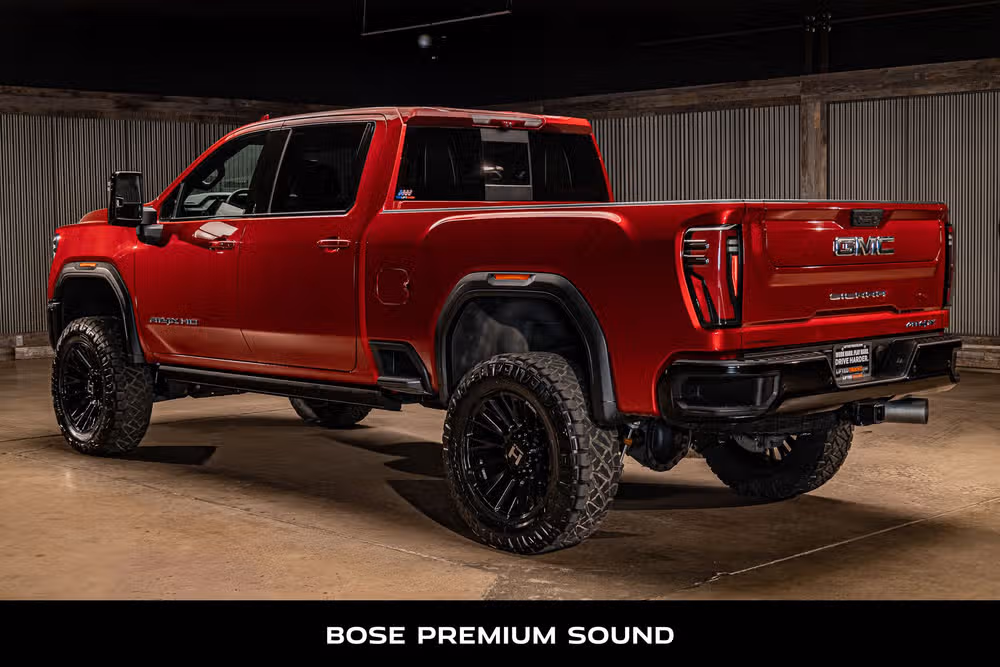 2025 GMC Sierra 2500HD AT4X Crew Cab Image 7