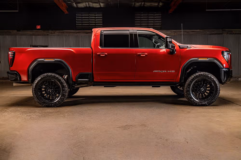 2025 GMC Sierra 2500HD AT4X Crew Cab Image 11