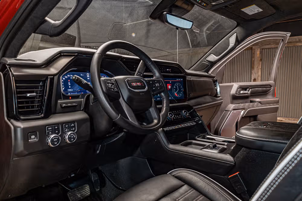 2025 GMC Sierra 2500HD AT4X Crew Cab Image 16