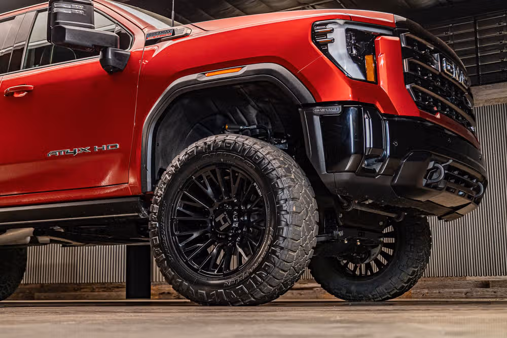 2025 GMC Sierra 2500HD AT4X Crew Cab Image 15