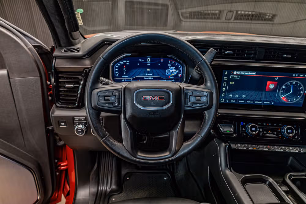 2025 GMC Sierra 2500HD AT4X Crew Cab Image 17