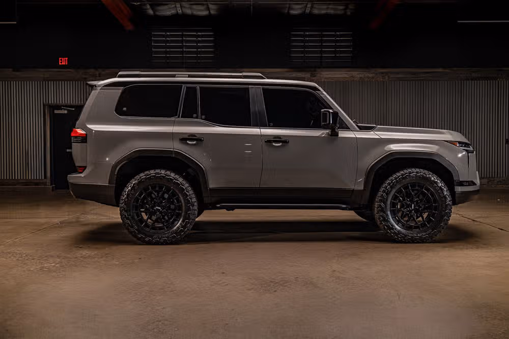 2024 Lexus GX 550 Overtrail Image 11