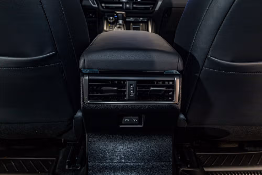 2024 Lexus GX 550 Overtrail Image 24