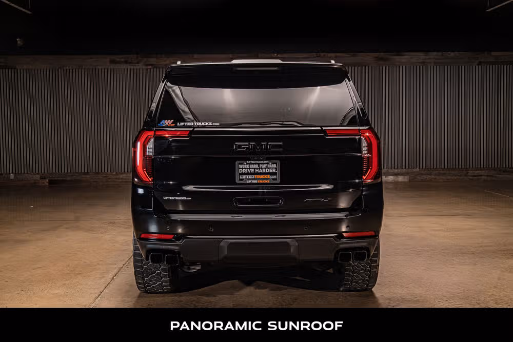 2026 GMC Yukon AT4 Ultimate Image 9