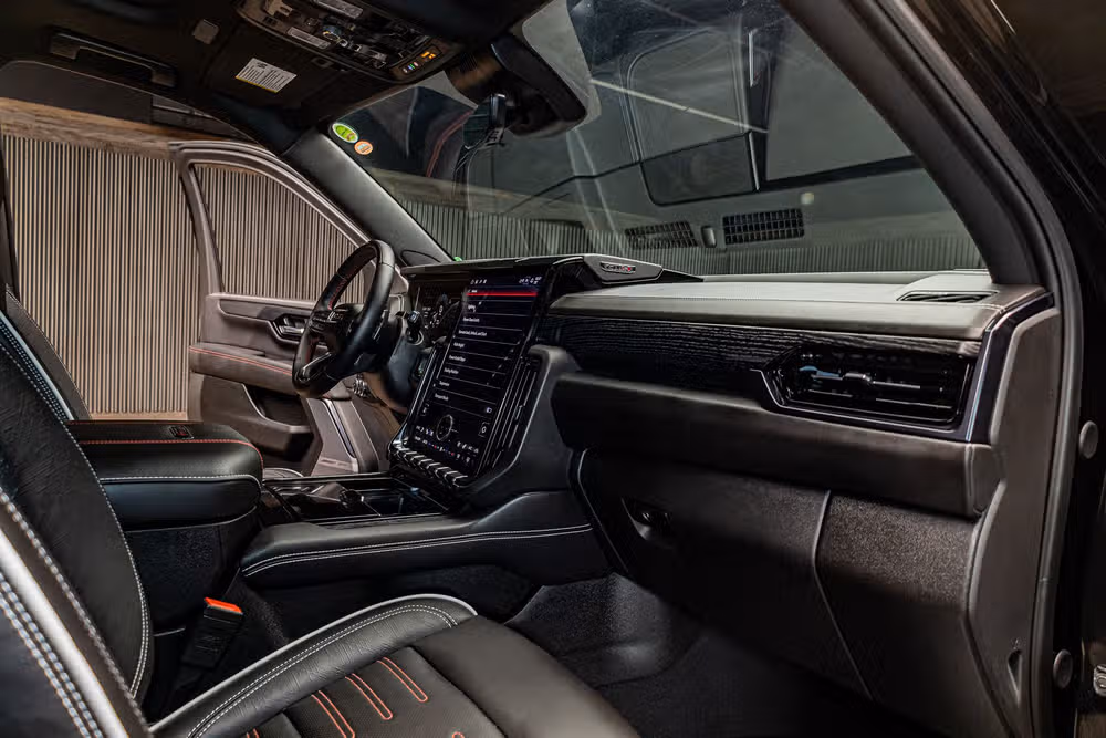 2026 GMC Yukon AT4 Ultimate Image 16