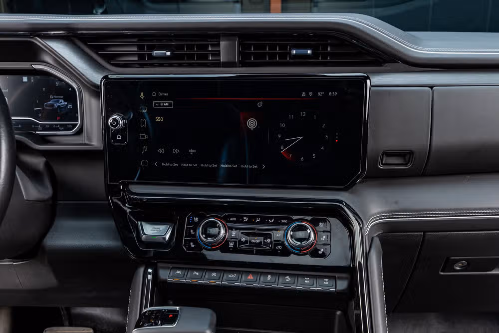 2023 GMC Sierra 1500 AT4X Crew Cab Image 24