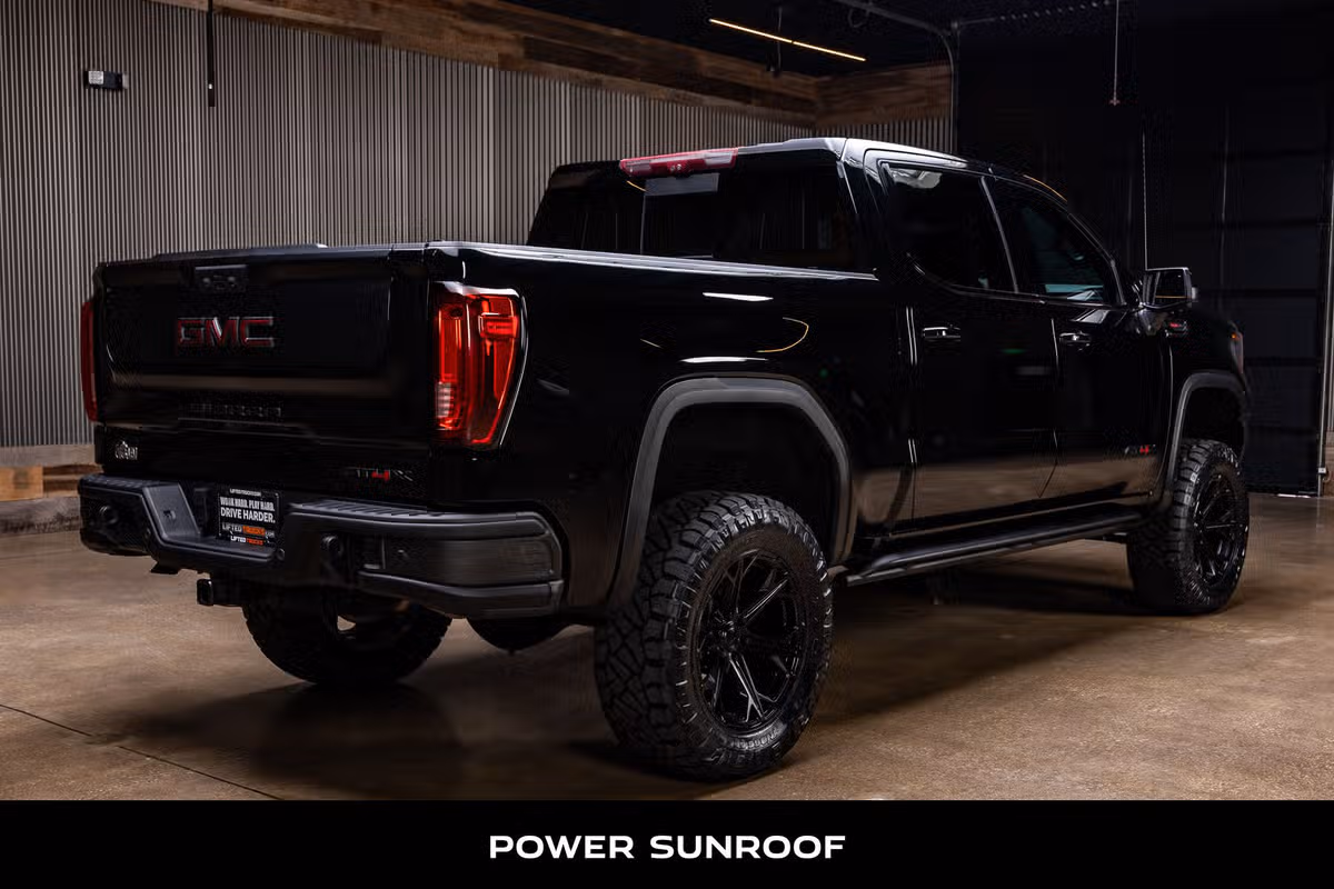 2023 GMC Sierra 1500 AT4X Crew Cab