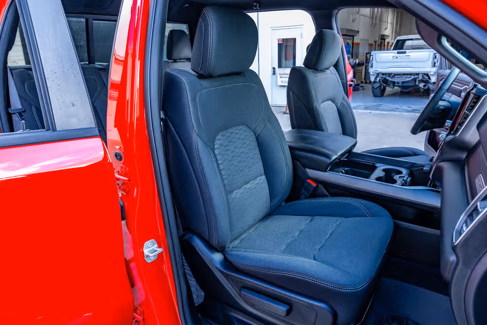 2025 Ram 1500 Big Horn Crew Cab Image 31