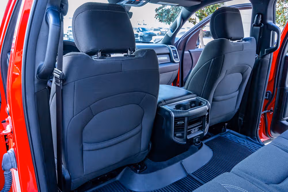 2025 Ram 1500 Big Horn Crew Cab Image 34
