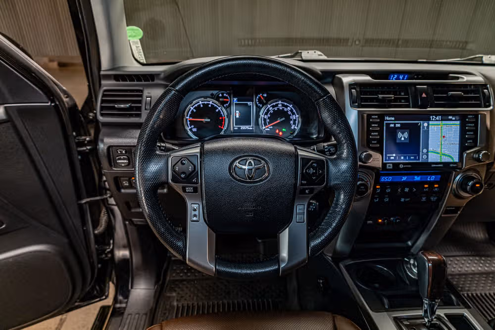 2023 Toyota 4Runner Limited Image 17