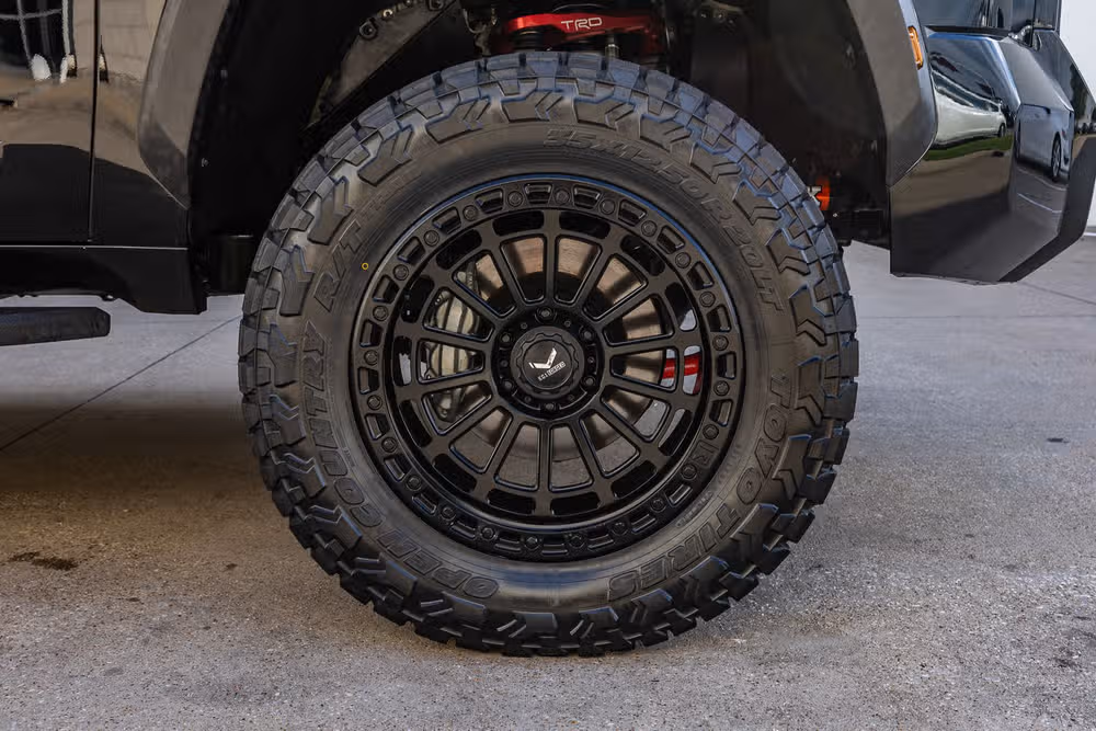 2026 Toyota Tundra TRD Pro HV CrewMax Image 12
