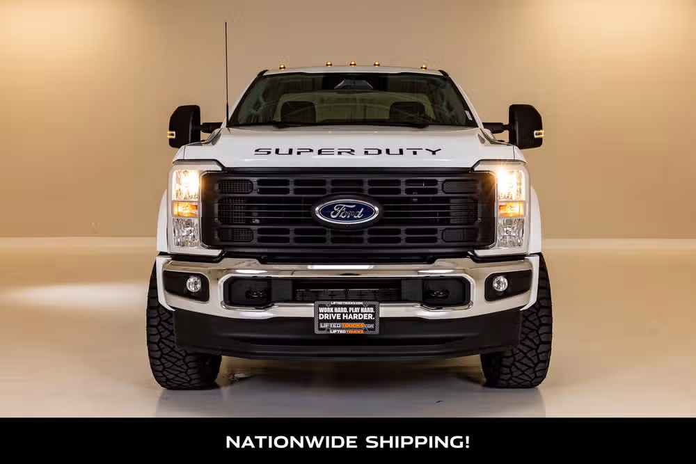 2026 Ford F-450 Super Duty XL Regular Cab Image 4