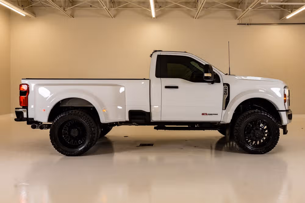 2026 Ford F-450 Super Duty XL Regular Cab Image 11