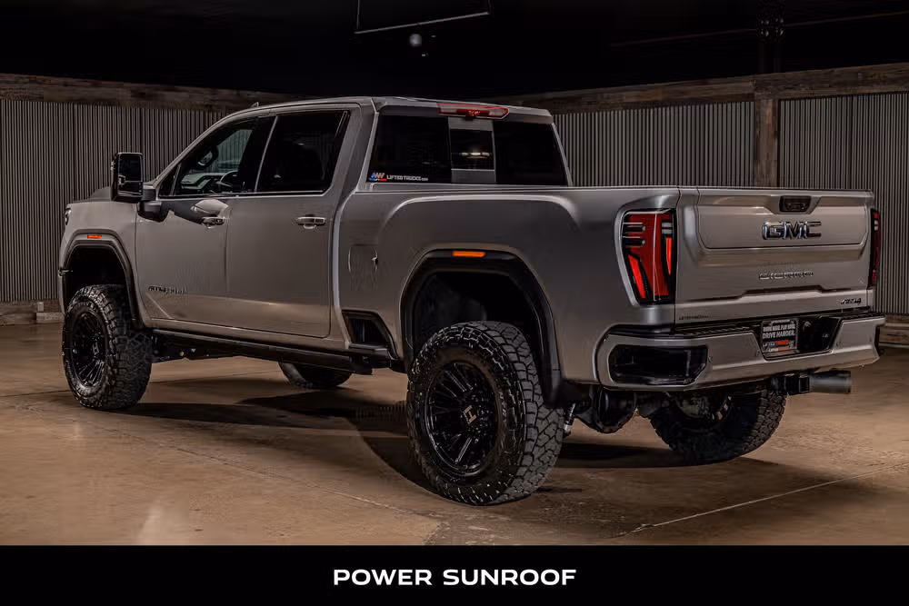 2026 GMC Sierra 3500HD AT4 Crew Cab Image 7