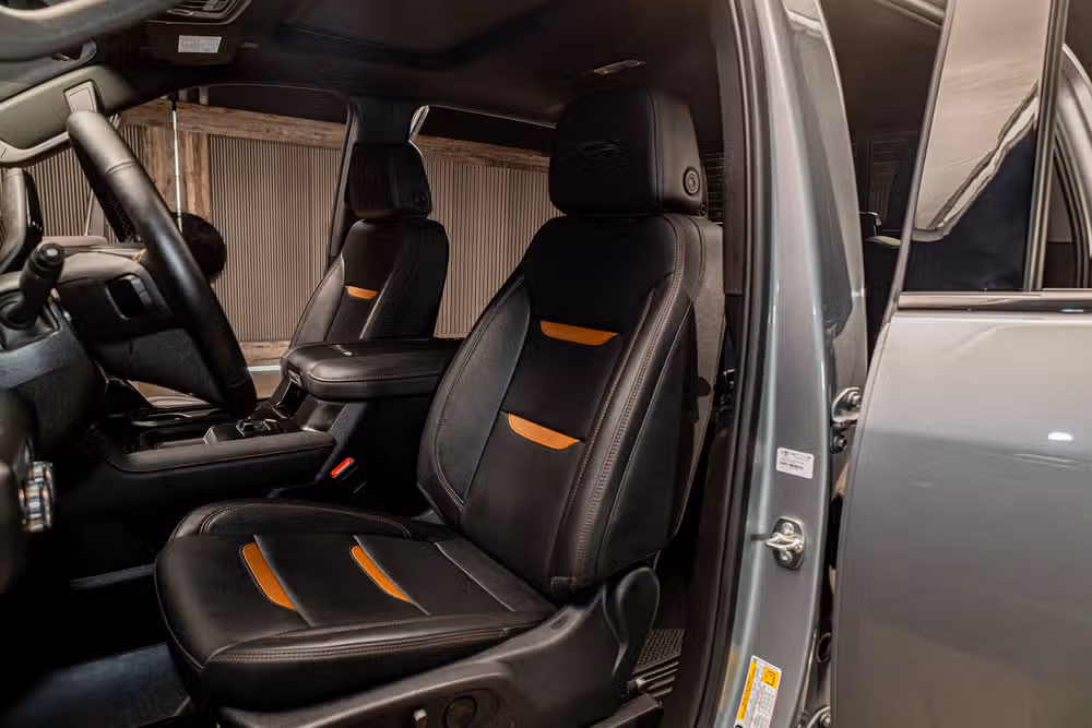 2026 GMC Sierra 3500HD AT4 Crew Cab Image 24