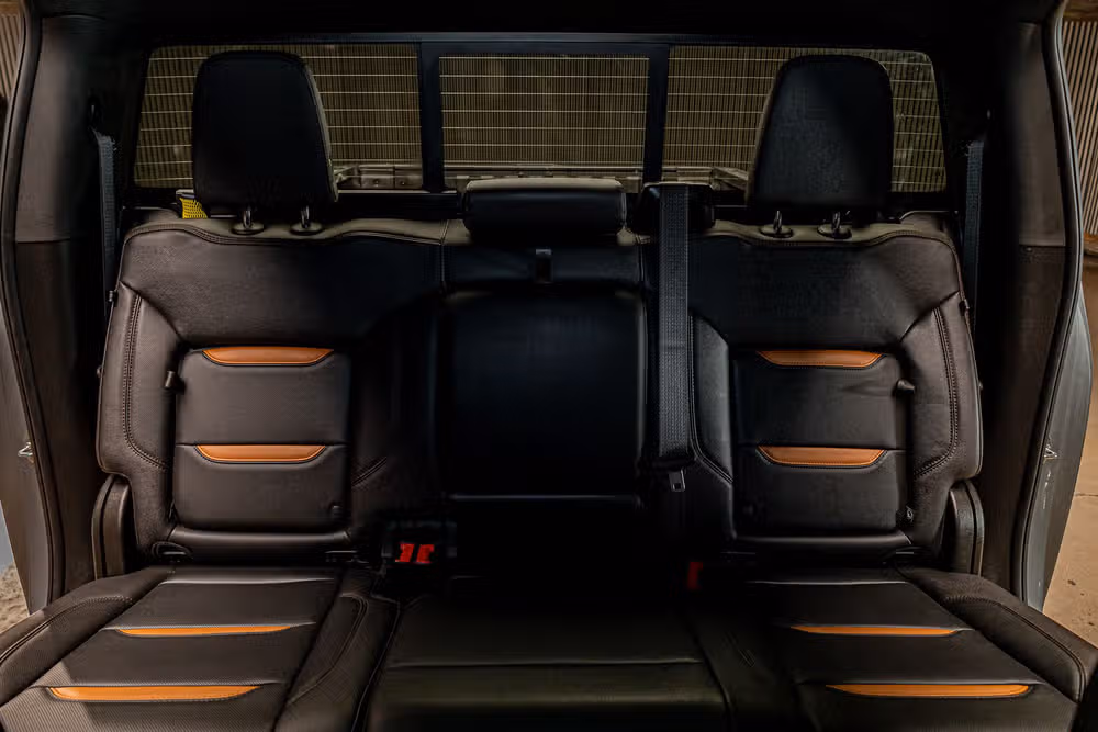 2026 GMC Sierra 3500HD AT4 Crew Cab Image 28