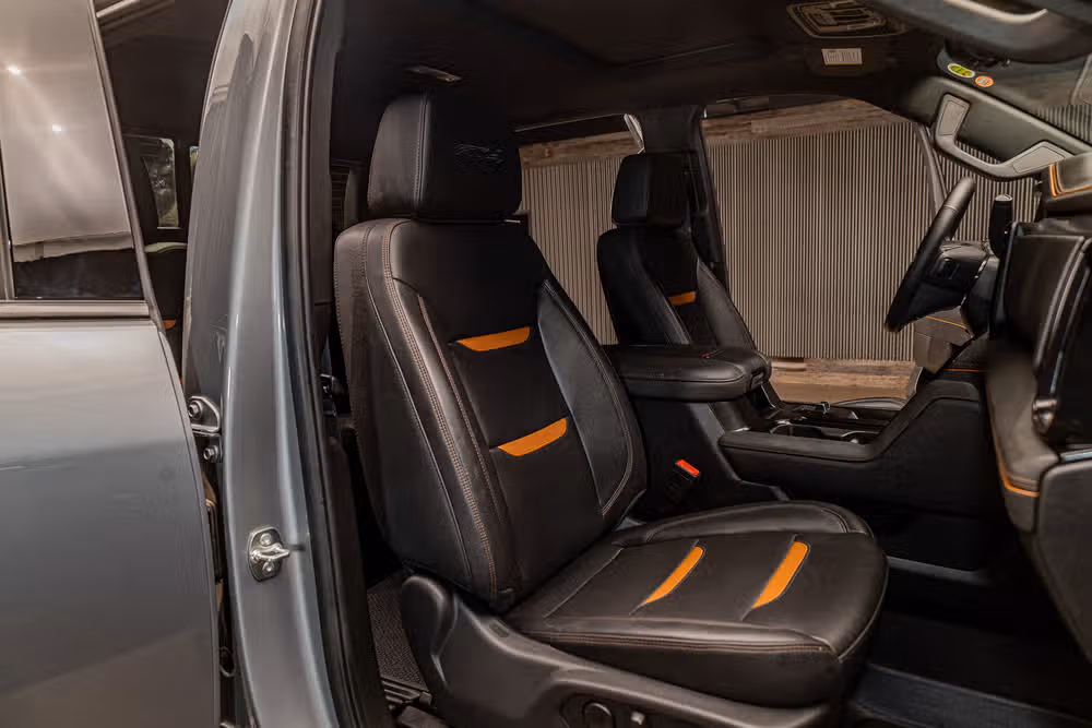 2026 GMC Sierra 3500HD AT4 Crew Cab Image 31