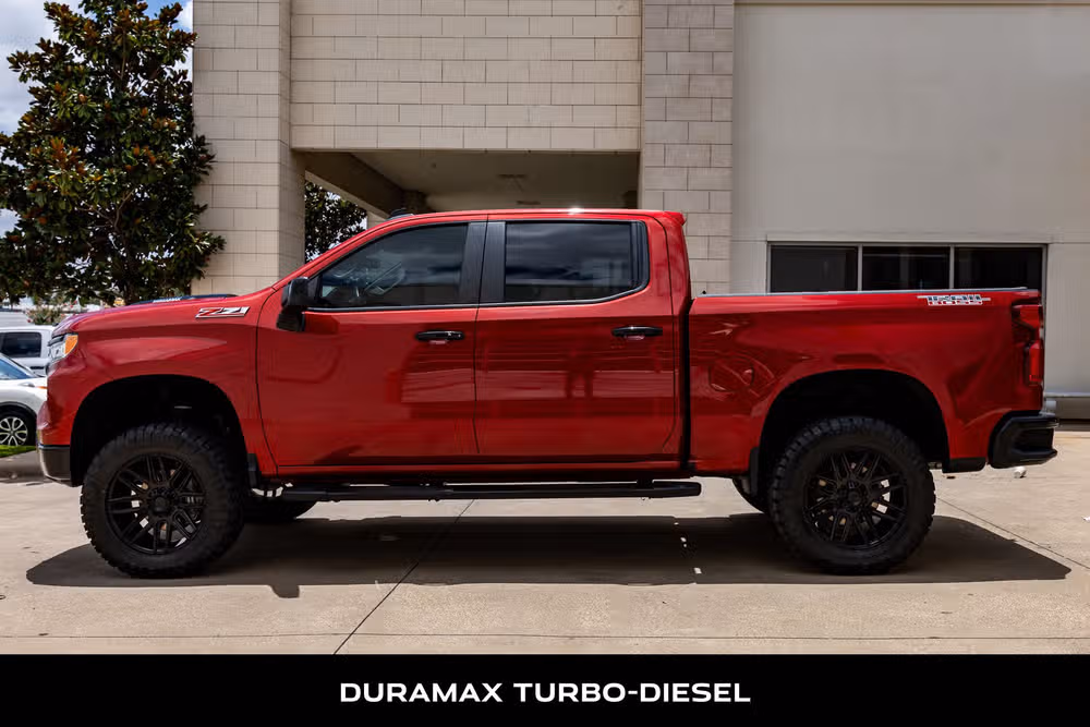 2024 Chevrolet Silverado 1500 LT Trail Boss Crew Cab Image 6