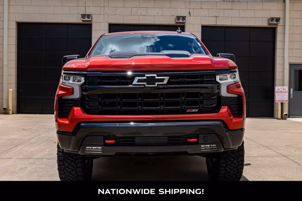 2024 Chevrolet Silverado 1500 LT Trail Boss Crew Cab Image 4