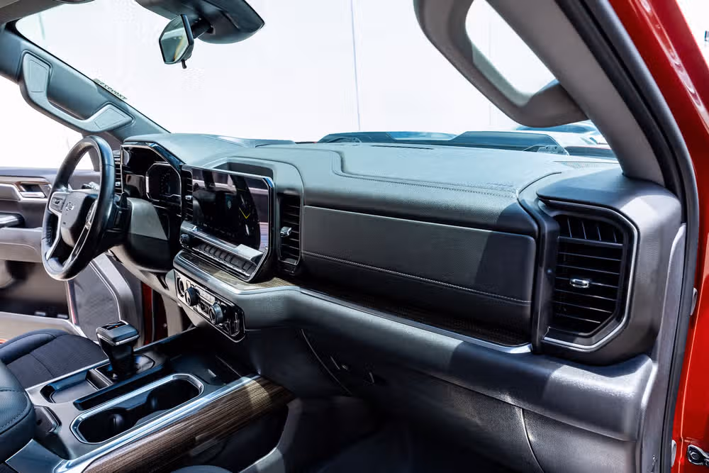2024 Chevrolet Silverado 1500 LT Trail Boss Crew Cab Image 18