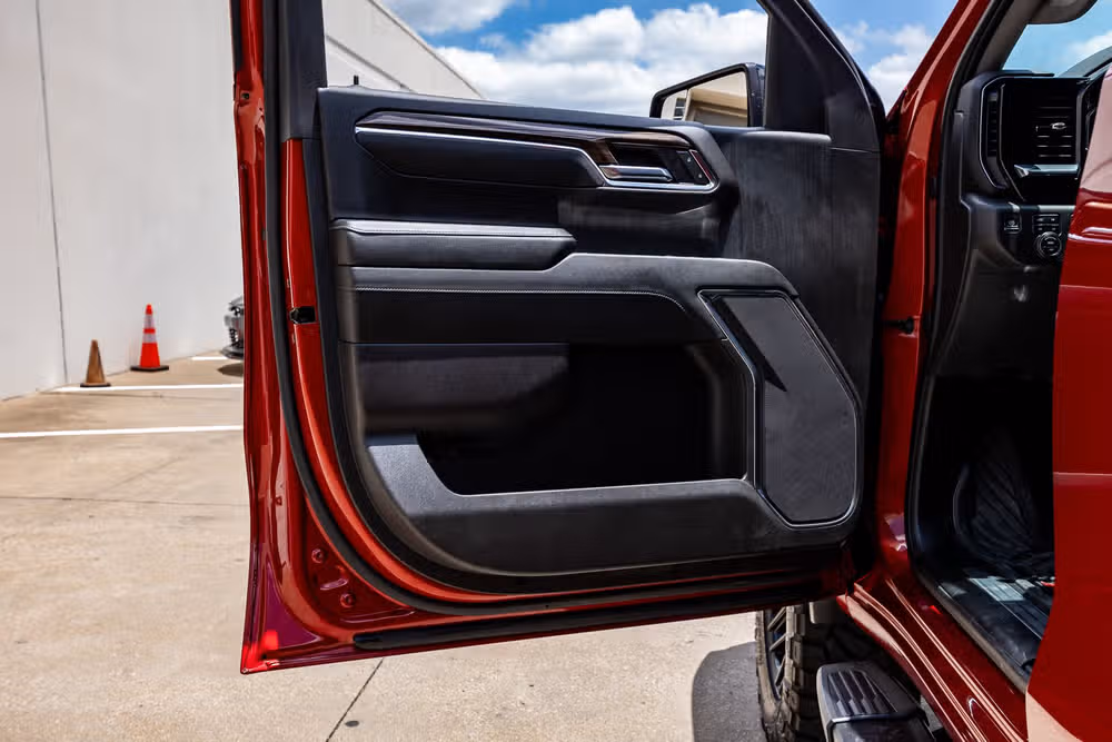 2024 Chevrolet Silverado 1500 LT Trail Boss Crew Cab Image 36
