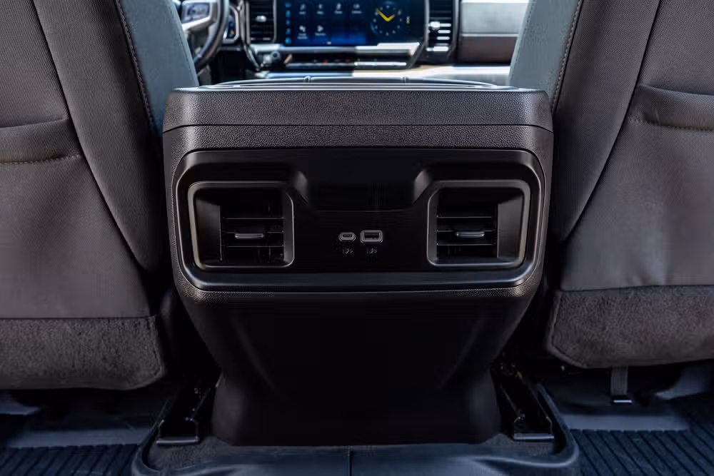 2024 Chevrolet Silverado 1500 LT Trail Boss Crew Cab Image 33