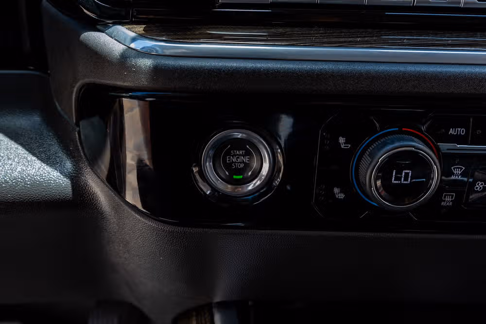 2024 Chevrolet Silverado 1500 LT Trail Boss Crew Cab Image 23