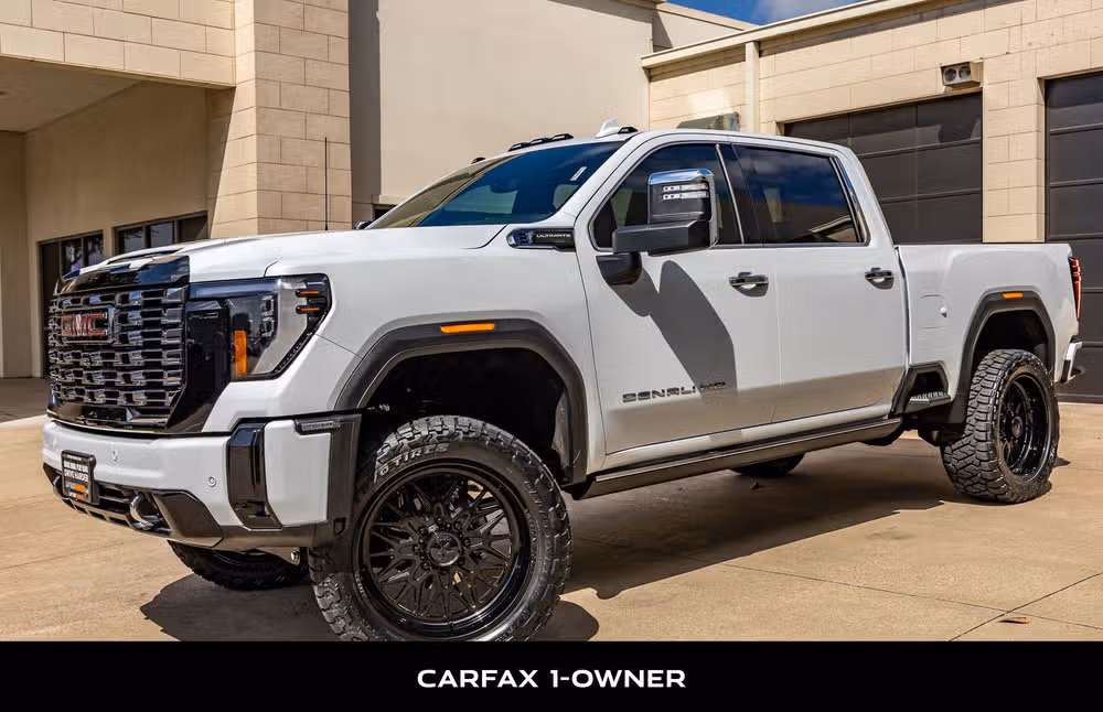 2026 GMC Sierra 2500HD Denali Ultimate Crew Cab Image 5