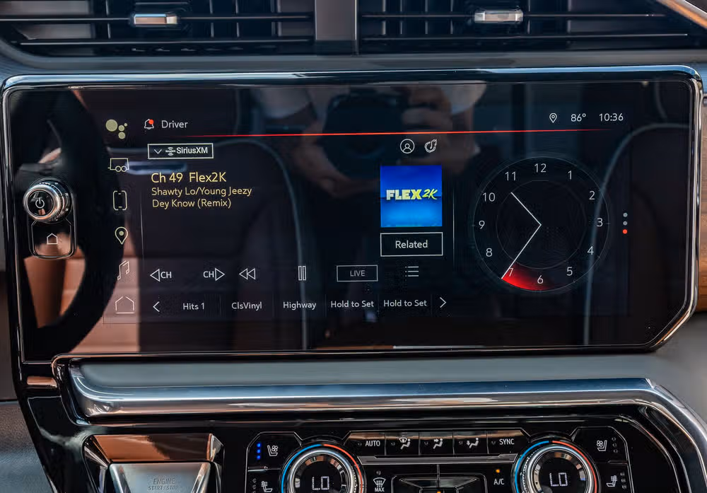 2026 GMC Sierra 2500HD Denali Ultimate Crew Cab Image 25