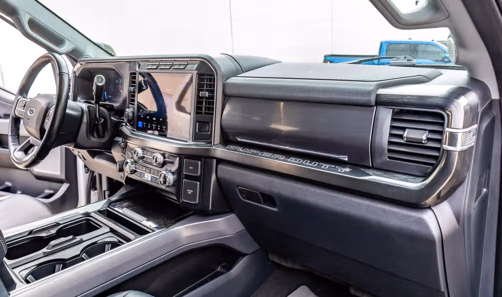 2024 Ford F-350 Super Duty Lariat Crew Cab Image 18