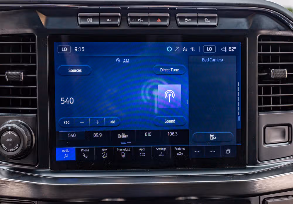 2024 Ford F-350 Super Duty Lariat Crew Cab Image 26