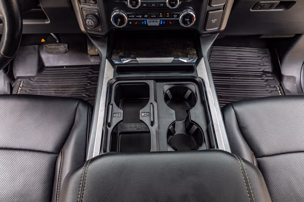 2024 Ford F-350 Super Duty Lariat Crew Cab Image 29