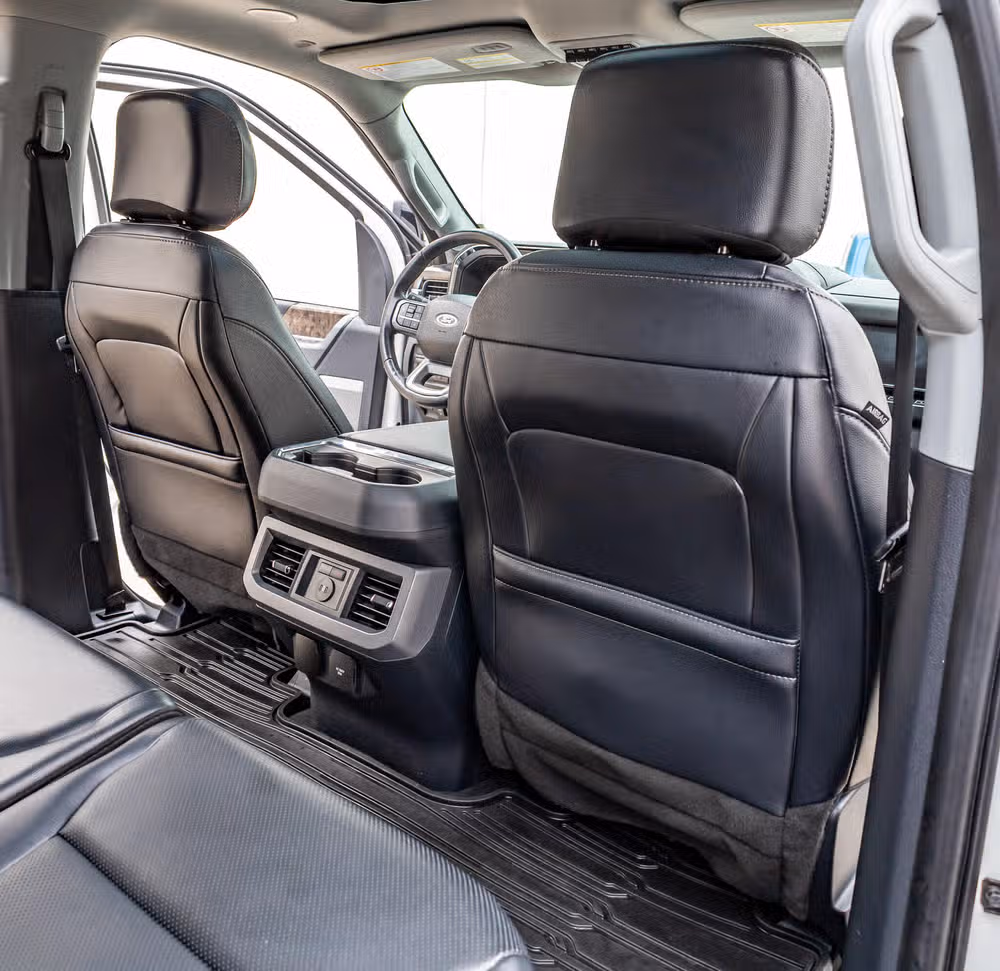 2024 Ford F-350 Super Duty Lariat Crew Cab Image 34