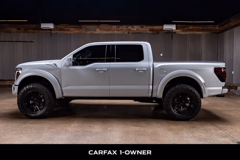 2025 Ford F-150 Raptor SuperCrew Image 5