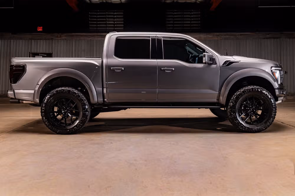2024 Ford F-150 Raptor SuperCrew Image 10