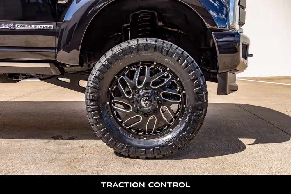 2019 Ford F-350 Super Duty Platinum Crew Cab Image 11
